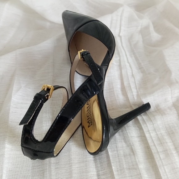 MICHAEL Kors Wrap Ankle Pumps Strap High Heels Black Patent Leather Sz 6 - Picture 7 of 9
